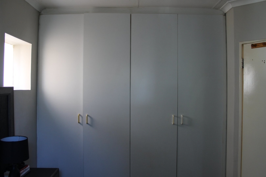 1 Bedroom Property for Sale in Strand Central Western Cape
